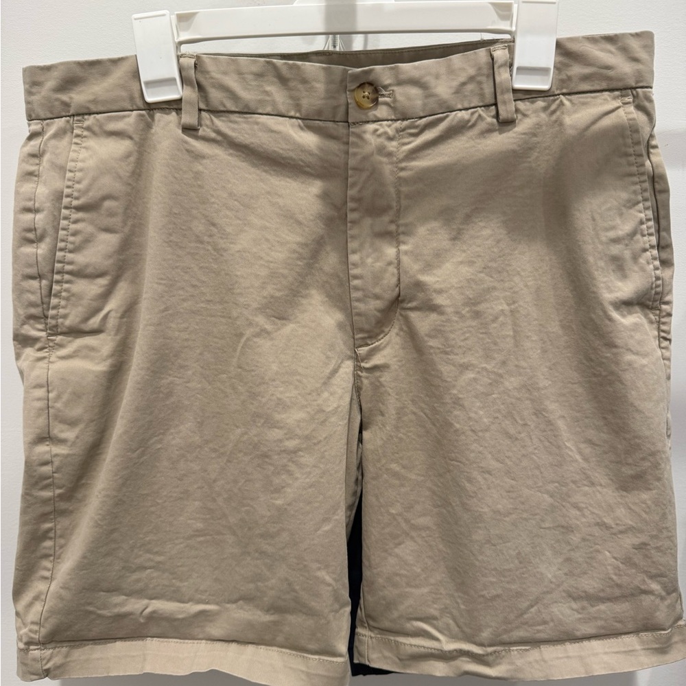 Vineyard Vines Men's Beige Flat Front Shorts